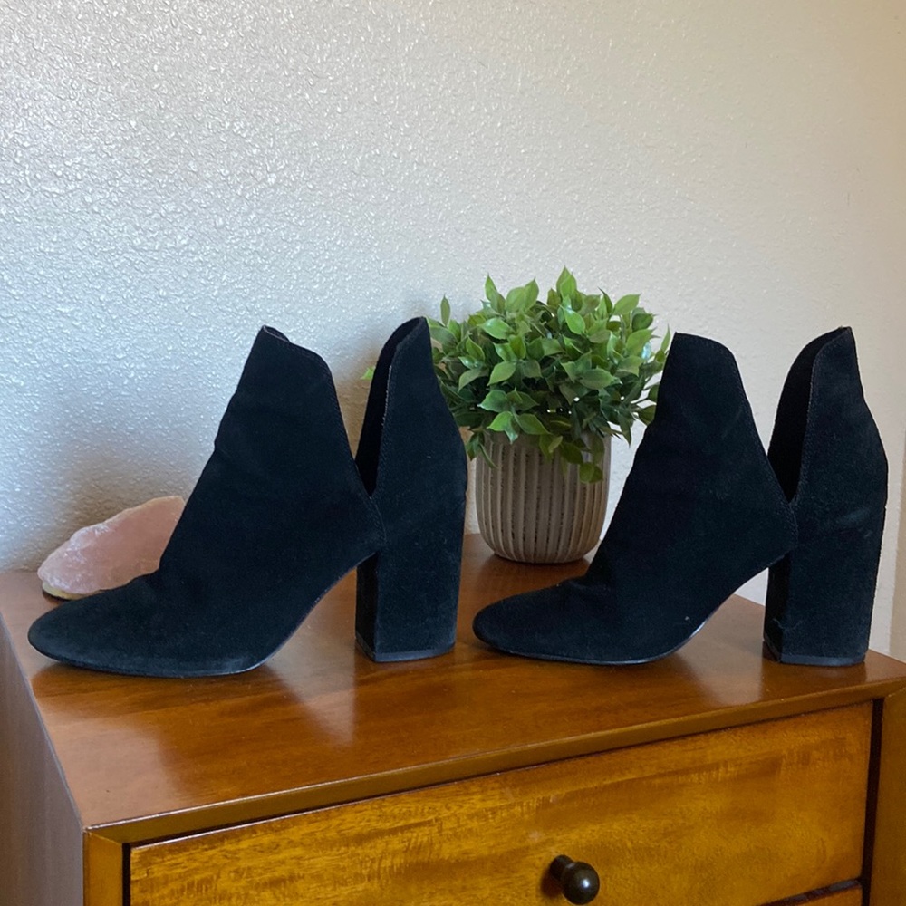Steve Madden booties boots